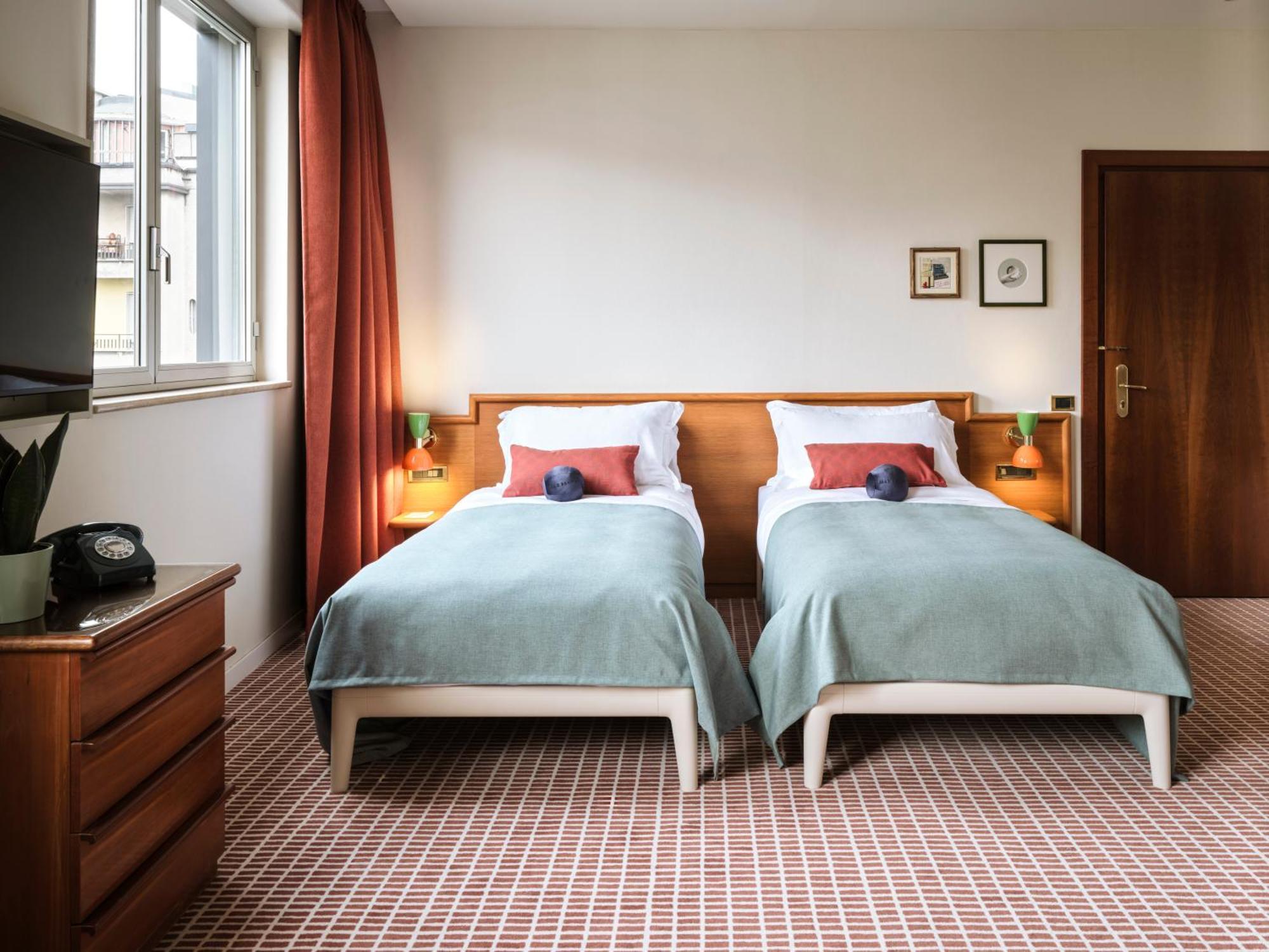 Max Brown Hotel Missori, Part Of Sircle Collection Milánó Kültér fotó